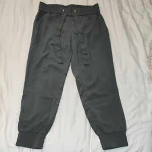 Dynamite Slate Gray Cropped Pants